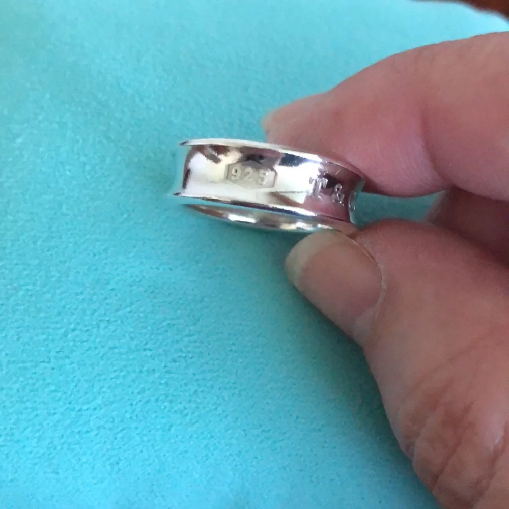 🩵Size 7 1/2 Tiffany & Co.  1837 Concave Wide Band Ring